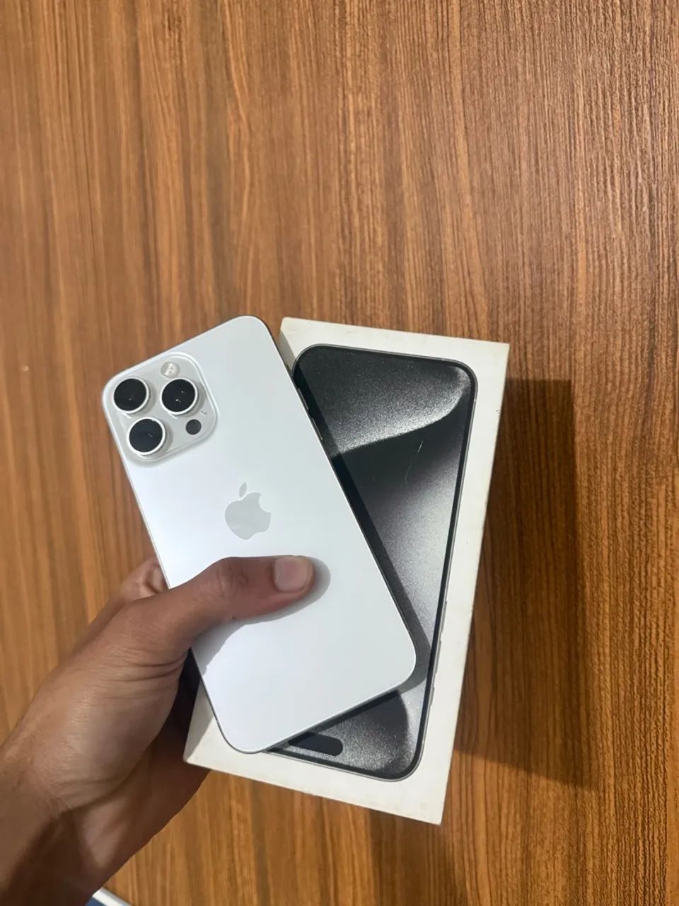 iPhone 15 Pro Max - Foto 2