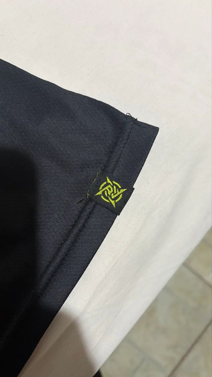 CAMISETA NIP GAMING RAINBOW SIX 2021 MUZI - Foto 3
