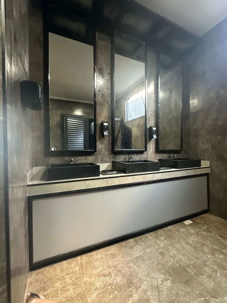 Sala comercial em posto de combustível próximo ao Buriti shoping 170 metros quadrados  - Foto 3