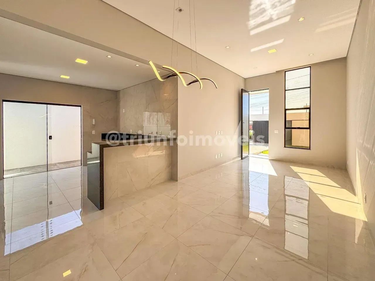 Casa a venda no bairro Jóia com 3 quartos - Foto 4