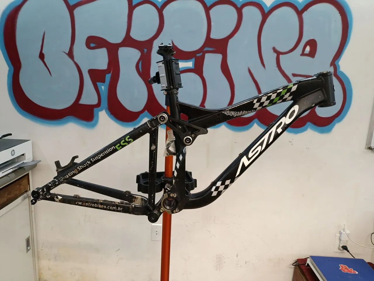 Quadro Astro Agression 