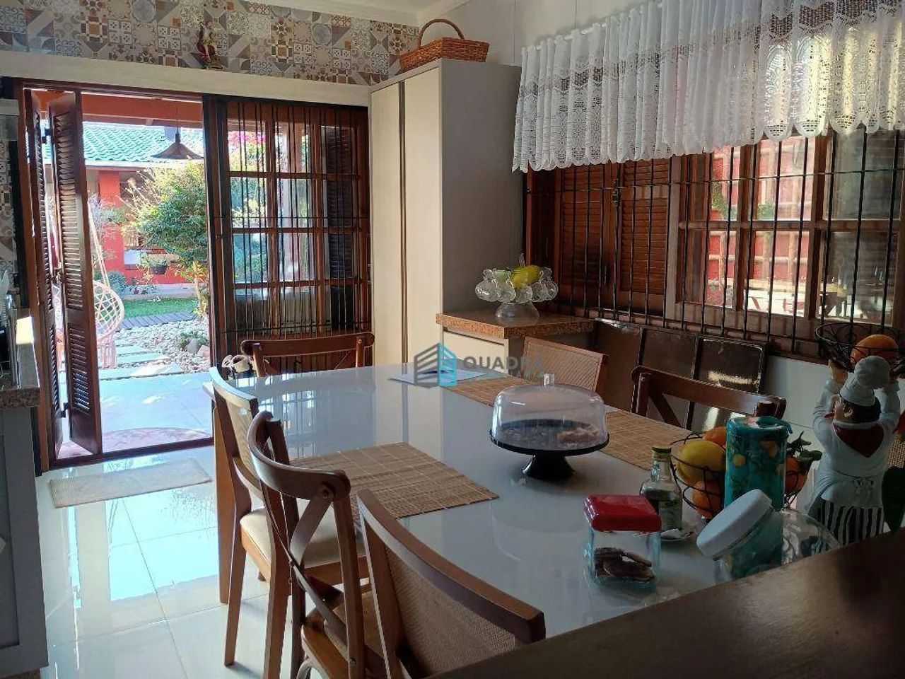 Casa com 4 Suítes, sendo 01 Térrea- Parque São Jorge - Florianópolis/SC - Foto 4