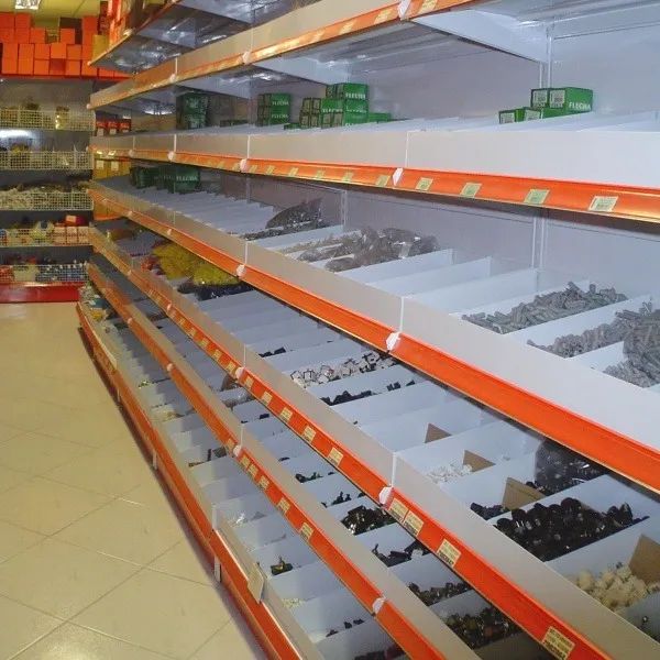 Gondolas de aço para comércio semi novos  - Foto 3