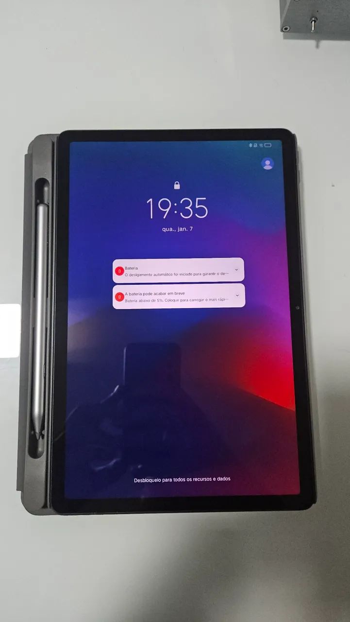 Tablet Lenovo com caneta 128gb 6gb ram