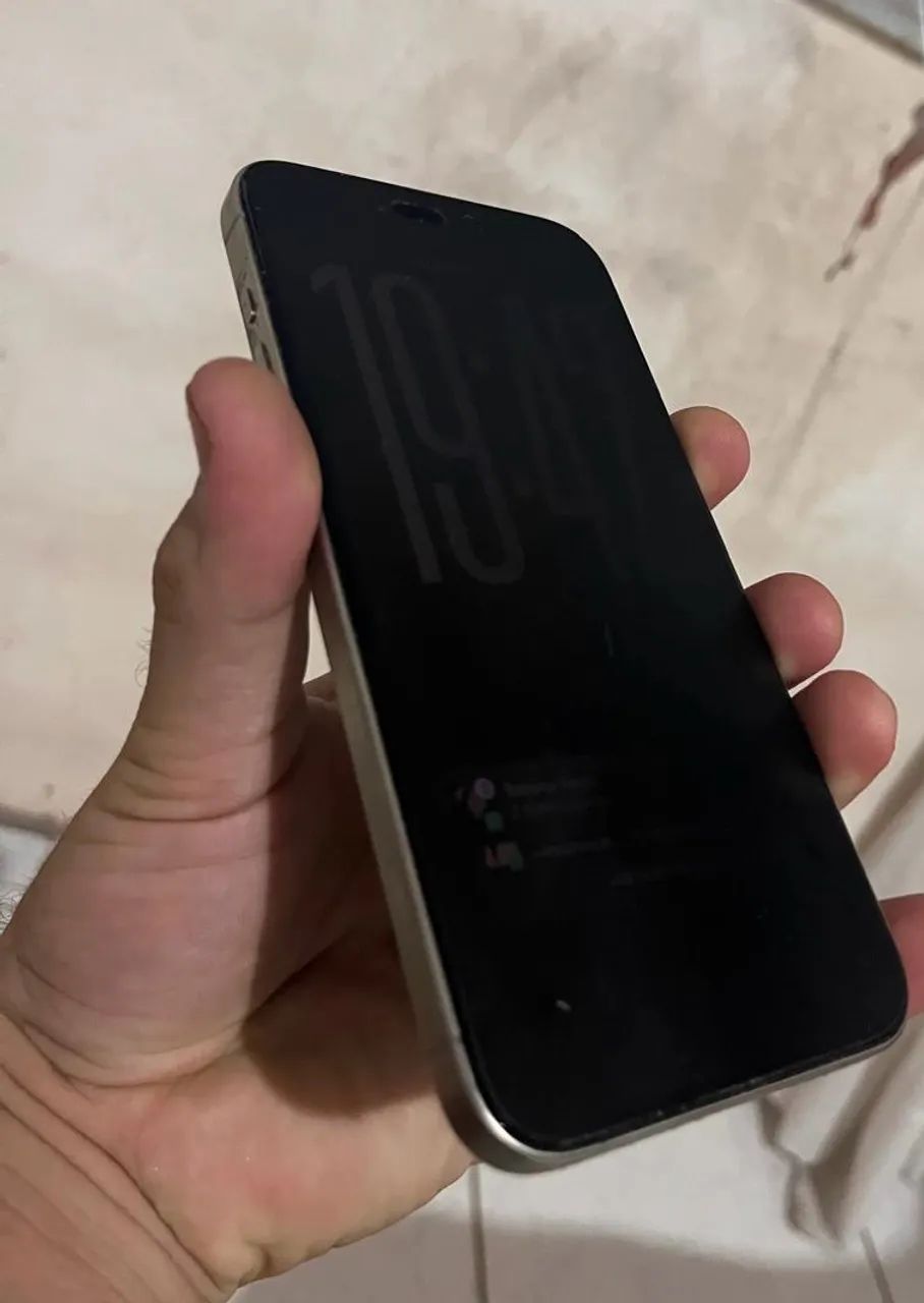 IPhone 15 pro max 256 gb - Foto 2