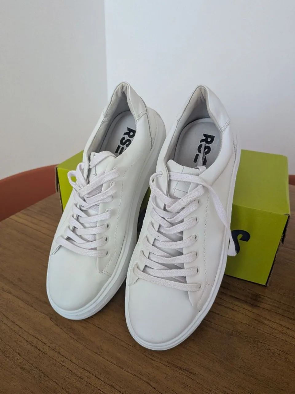 Tênis branco Reise RS6 41 (Forma grande) - Foto 2