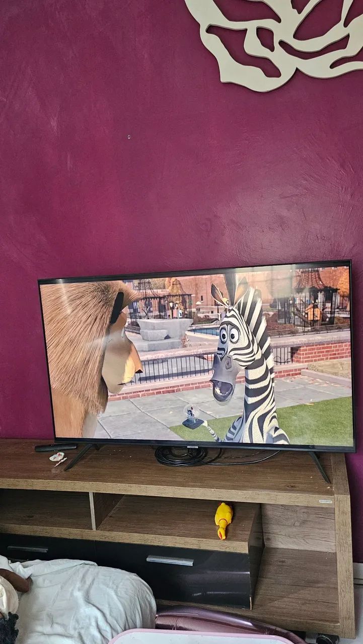 Smart TV Samsung 55" Crystal UHD 4K (modelo UN55AU7700G - Foto 2