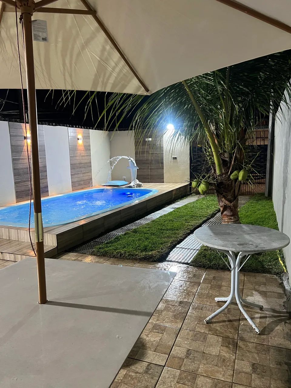 Casa em ponta de pedras 