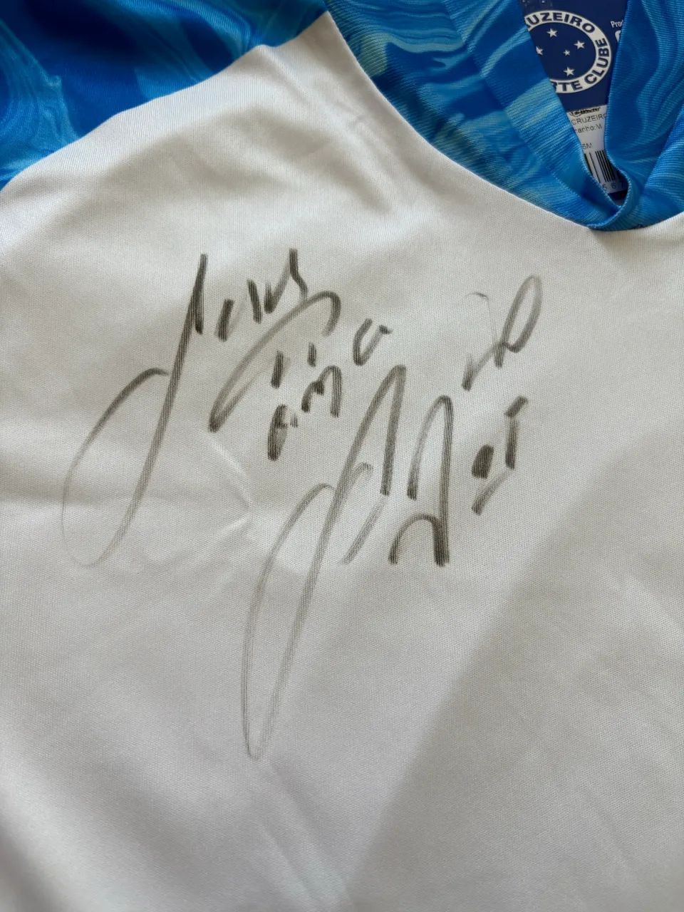 Camisa autografada  - Foto 2