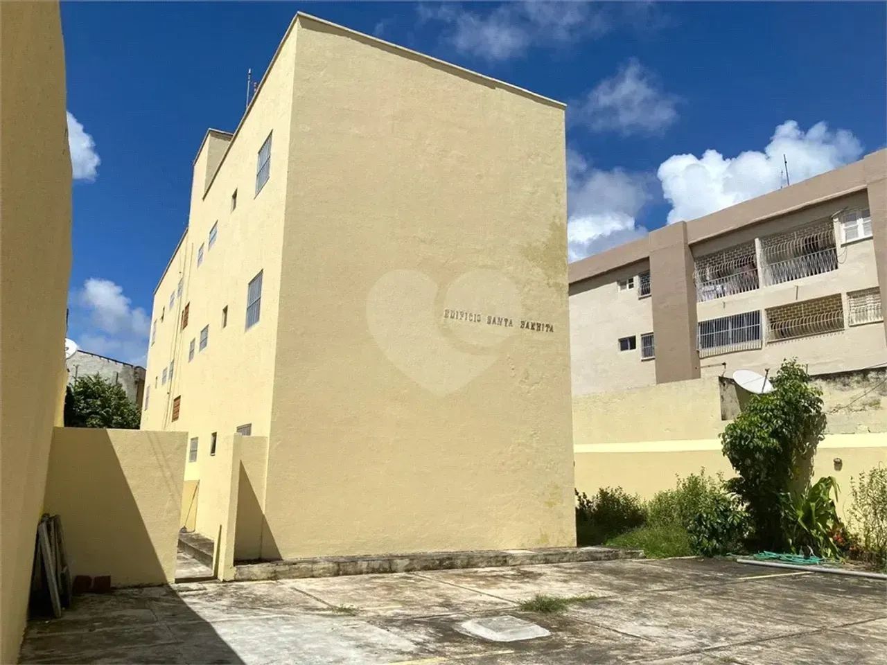 Prédio inteiro com 6 apartamentos - Foto 3