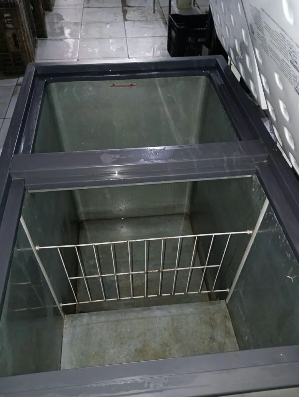 Vendo Freezer 