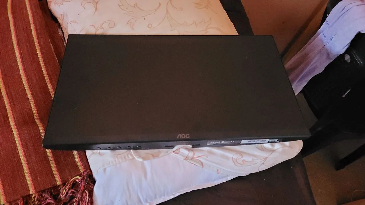 Monito AOC 24polegadad Full hd
