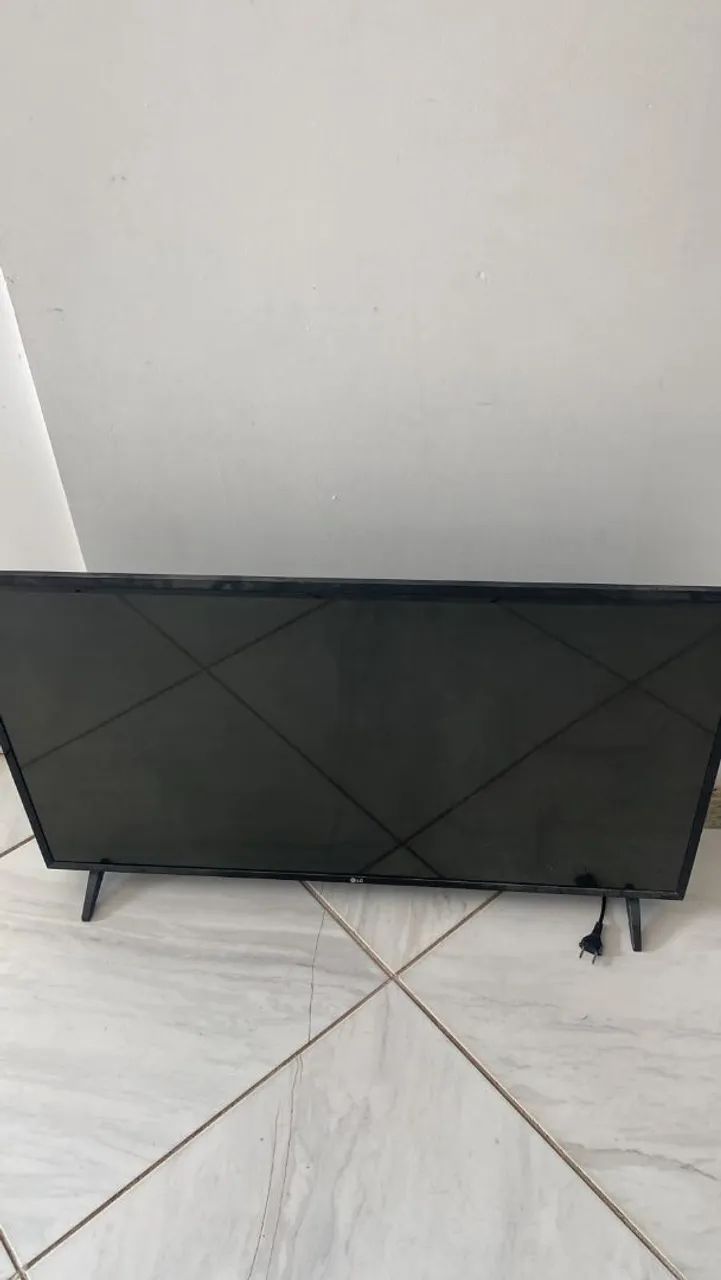 Tv LG 43 polegadas com defeito  - Foto 2