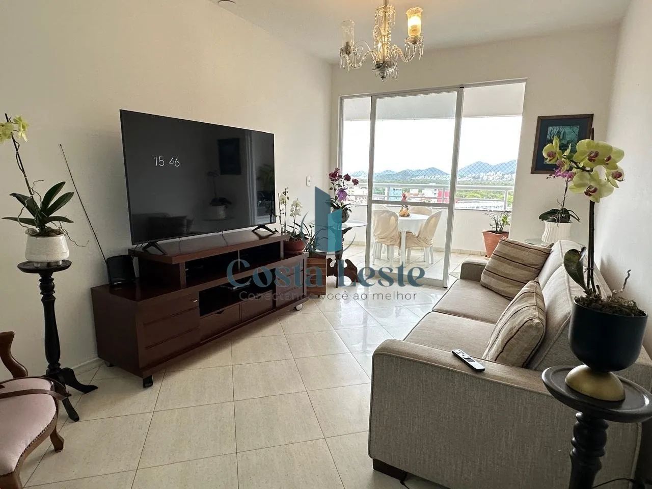 Excelente apartamento de 4 dormitórios, sendo 2 suítes na Trindade