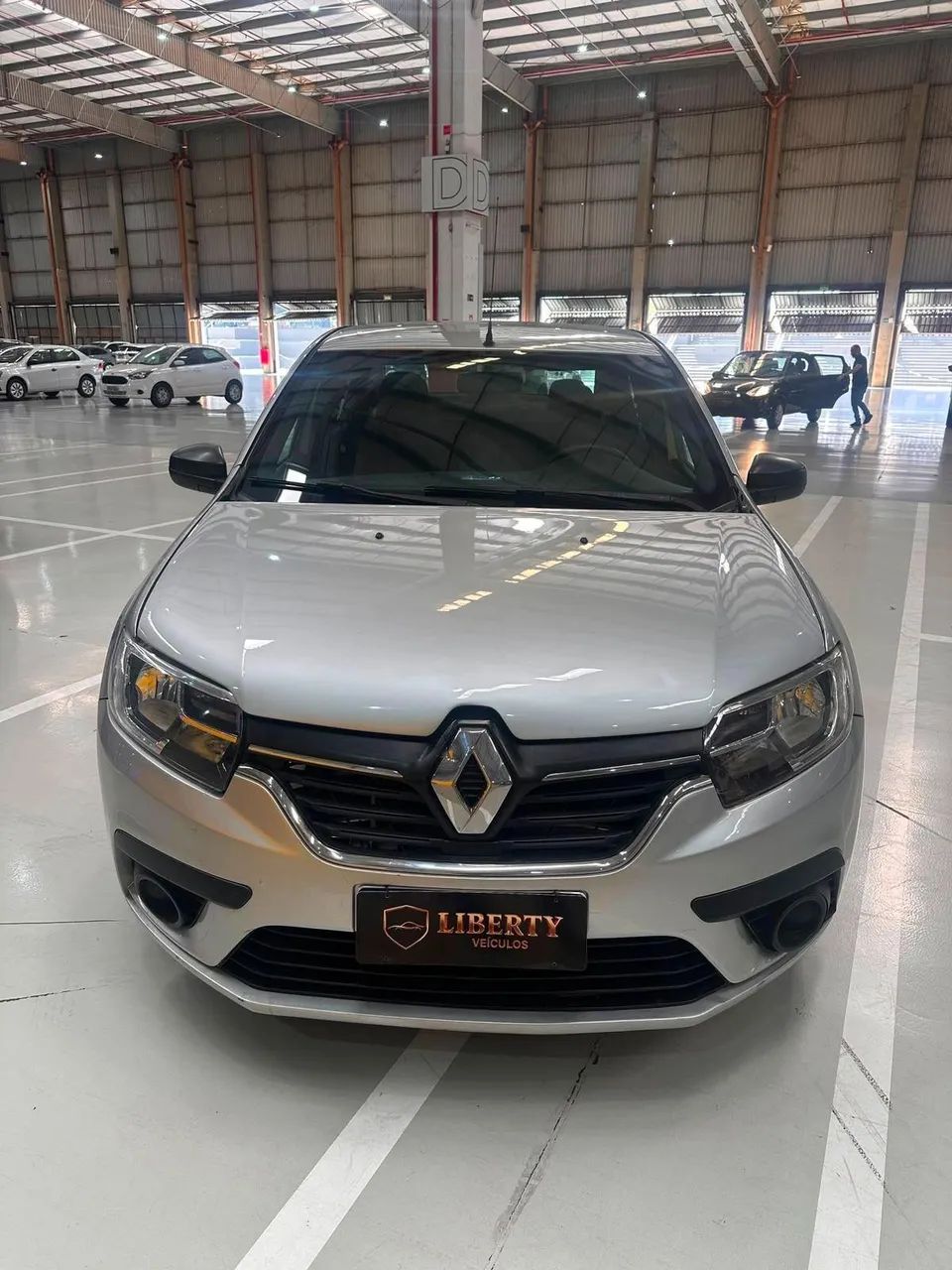 Renault Logan 2021