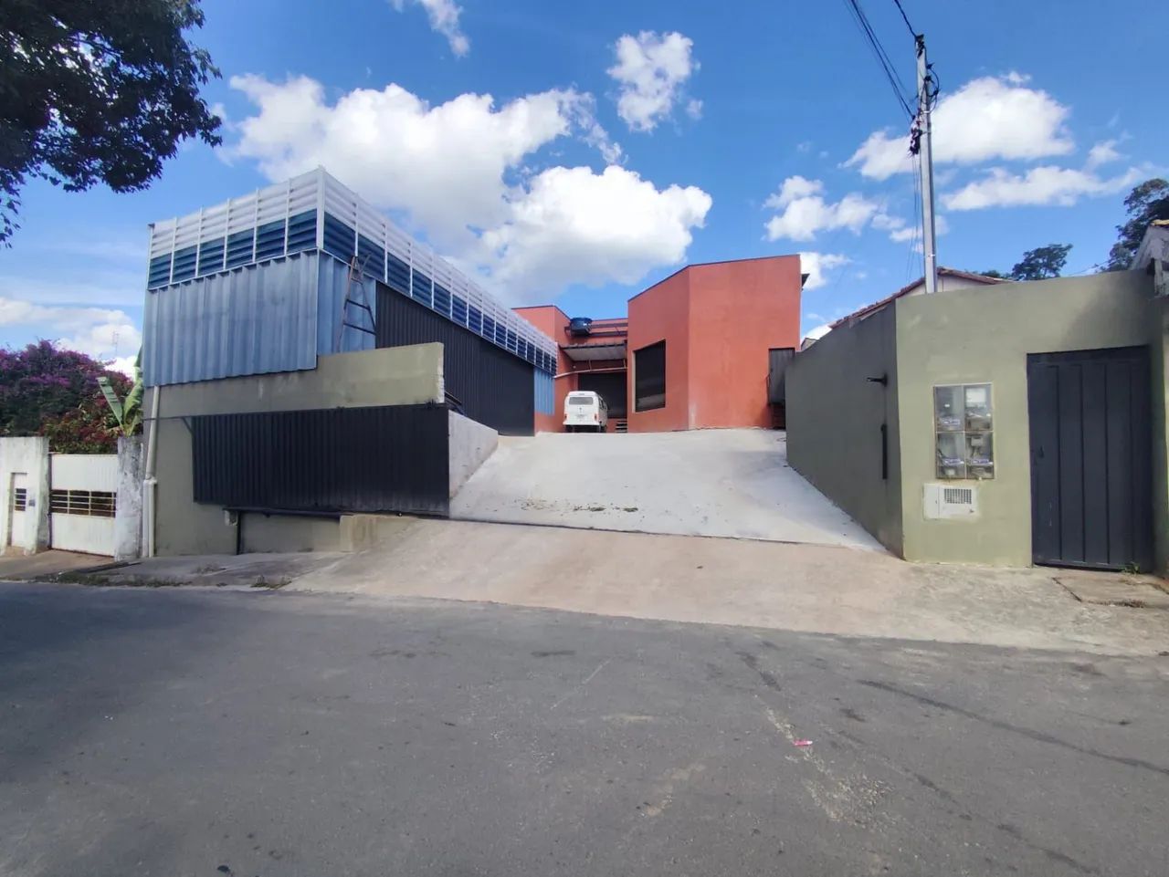 Galpão com 120 m² em Botujuru, comercial ou industrial - Foto 5