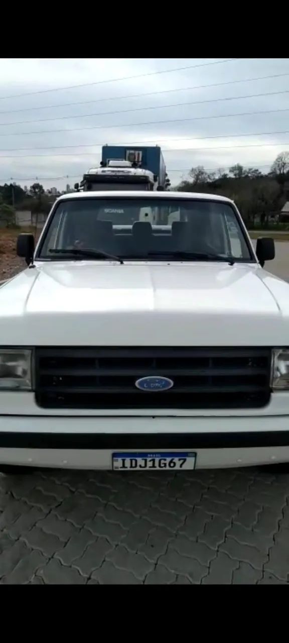 Ford F-1000 1993