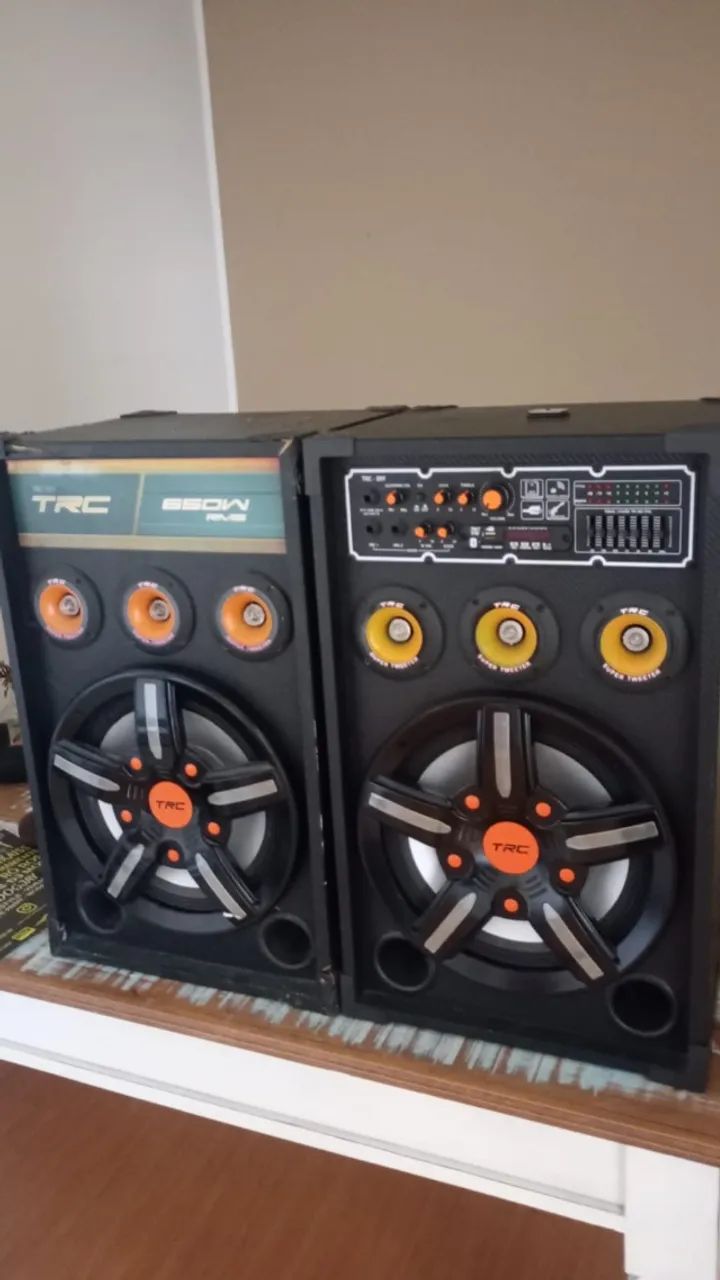 Caixa de som passiva e ativa TRC-389