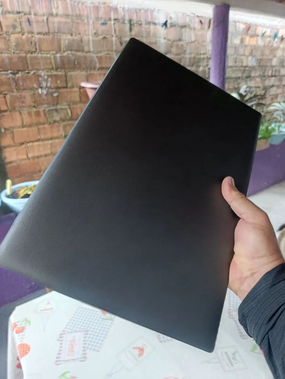 Vendo Notebook Lenovo com SSD de 128  gigas, 4 gigas de RAM ddr4, bateria boa  - Foto 3