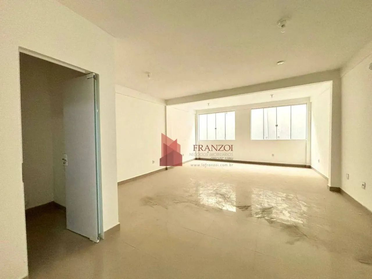 LOCAÇÃO: Sala Comercial - 29 m² - Cordeiros - Itajaí/SC - Foto 5