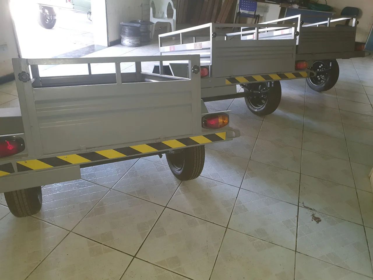 Carretinha para motos - Foto 2