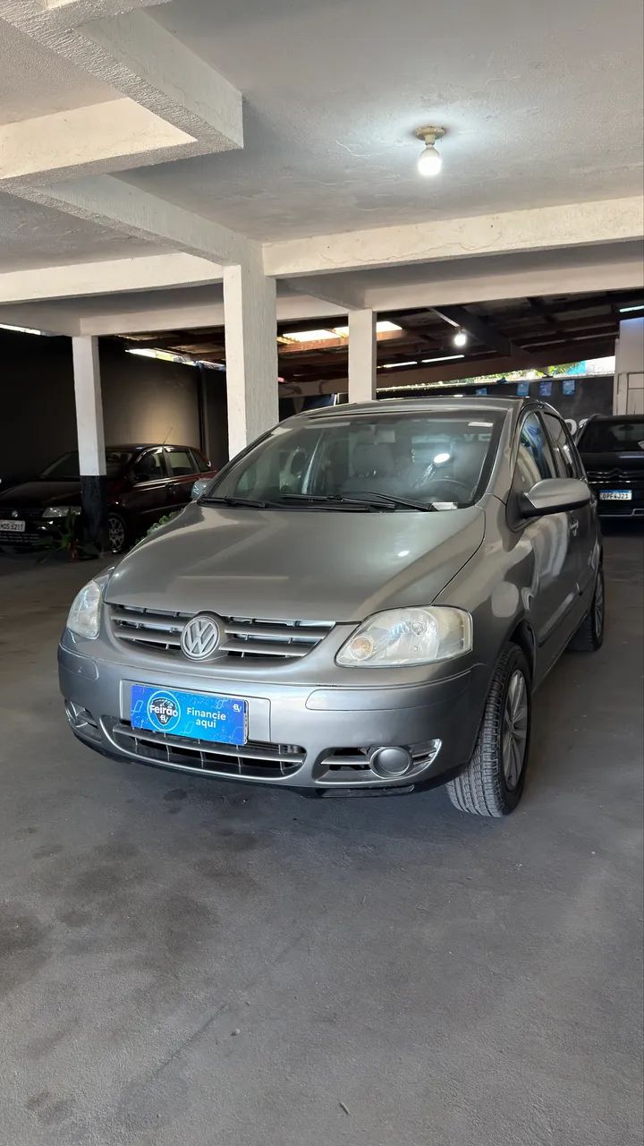 Volkswagen Fox Plus 1.6mi/ 1.6mi Total Flex 8V 4P 2005