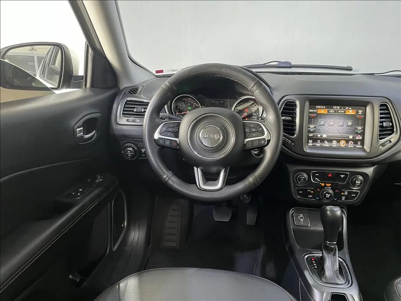 Jeep Compass Longitude 2.0 4X2 Flex 16V Aut. 2017 - Foto 3