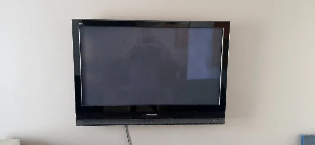 Televisão Panasonic 42"