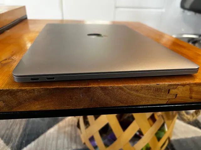 MackBook Pro 13' Retina Display, 2017, Intel i7,16GB, 512 SSD - Foto 3