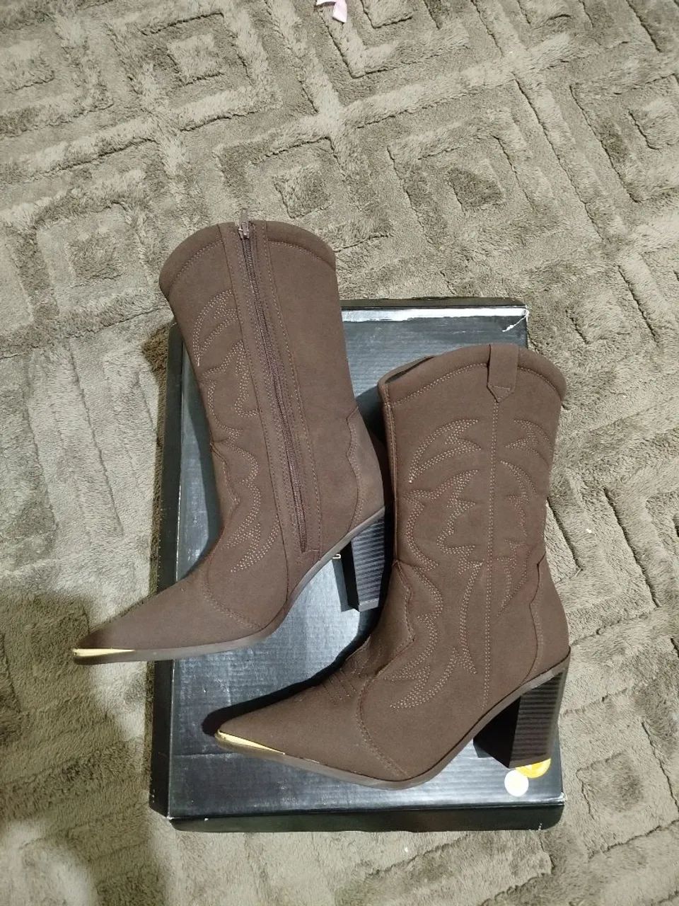 Bota Vizzano número 37  - Foto 2
