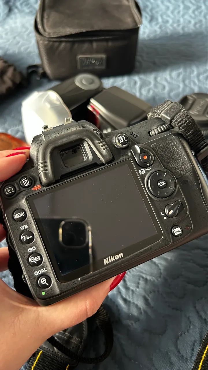 Camera Nikon D7000 - Foto 4
