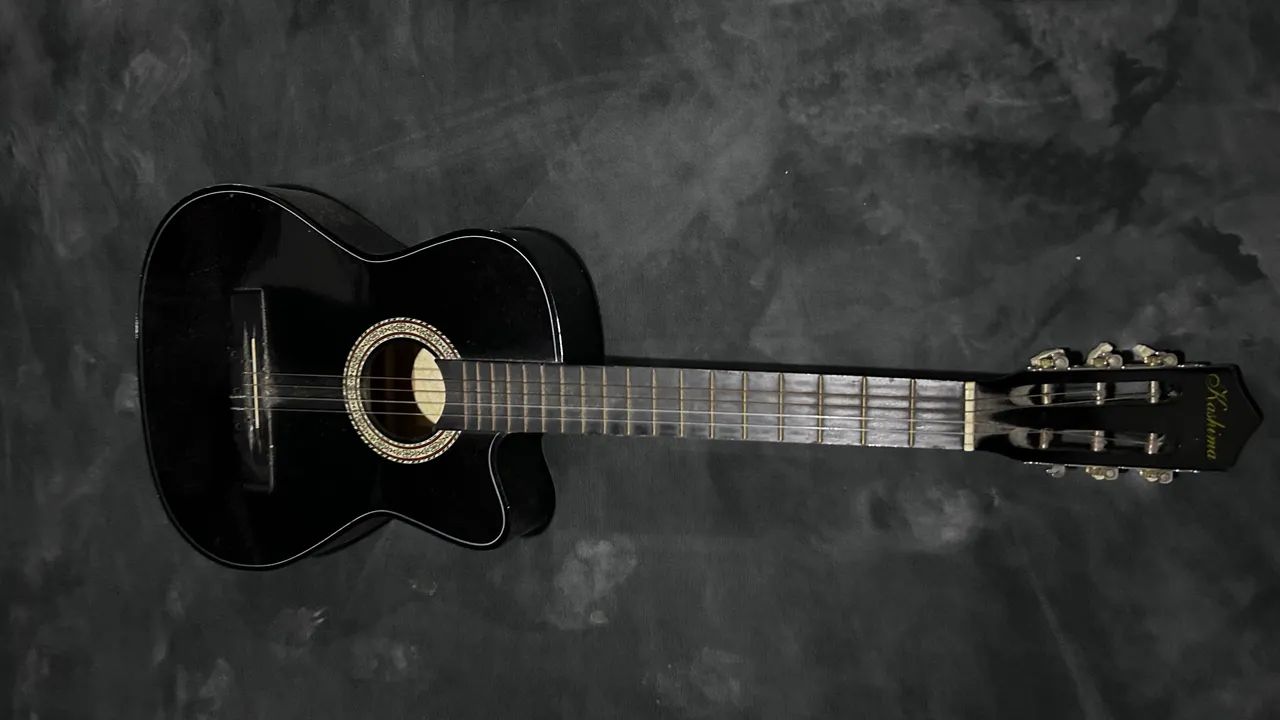 Violão kashima zerado!  