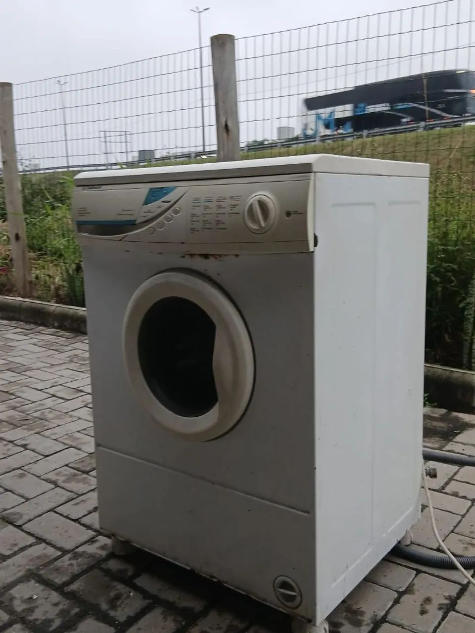 Máquina de lavar roupa