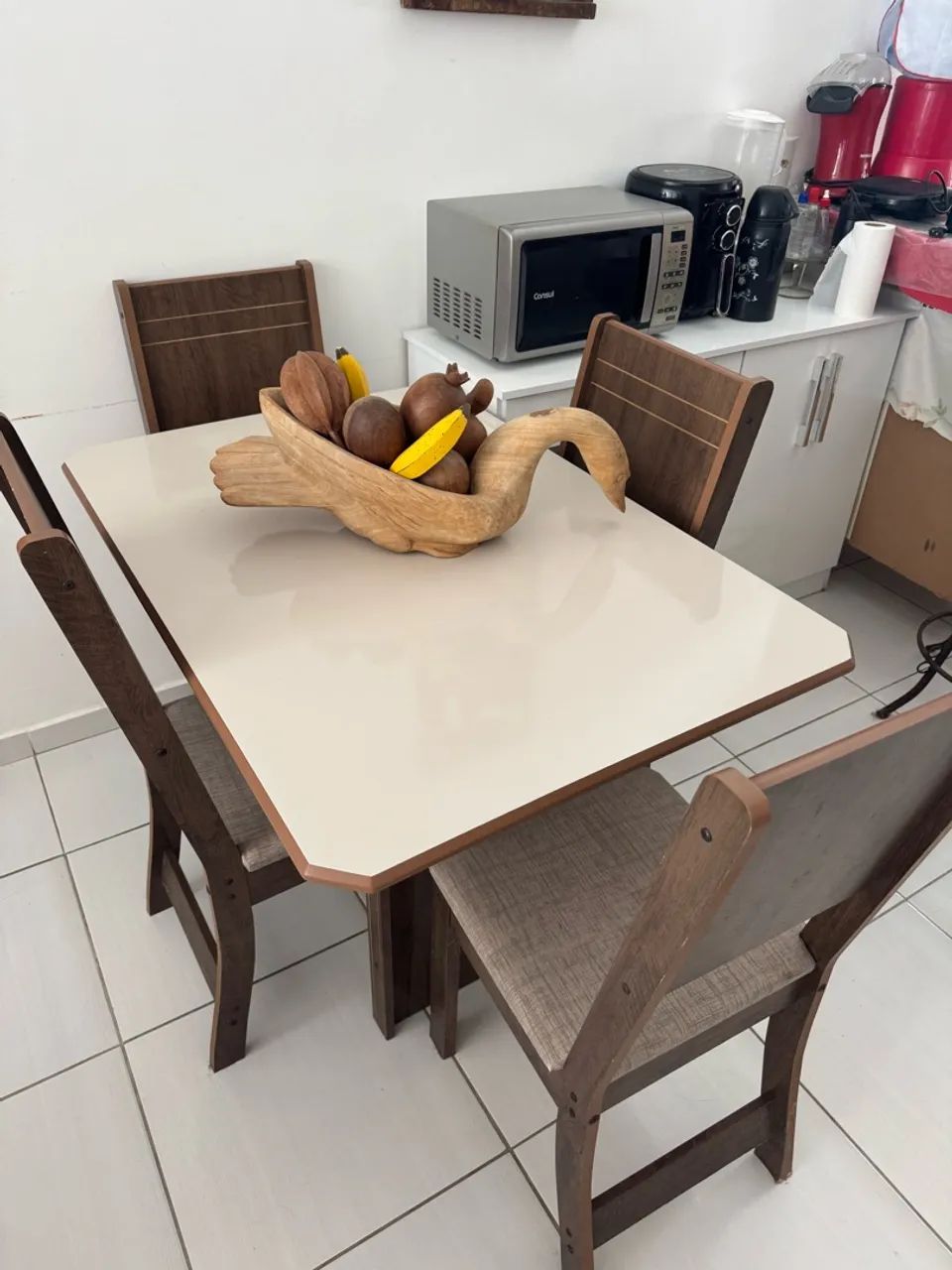 Mesa com 4 cadeiras - Foto 3