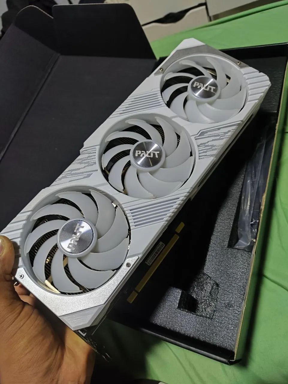 RTX 4070 Ti Super 16GB  - Foto 2