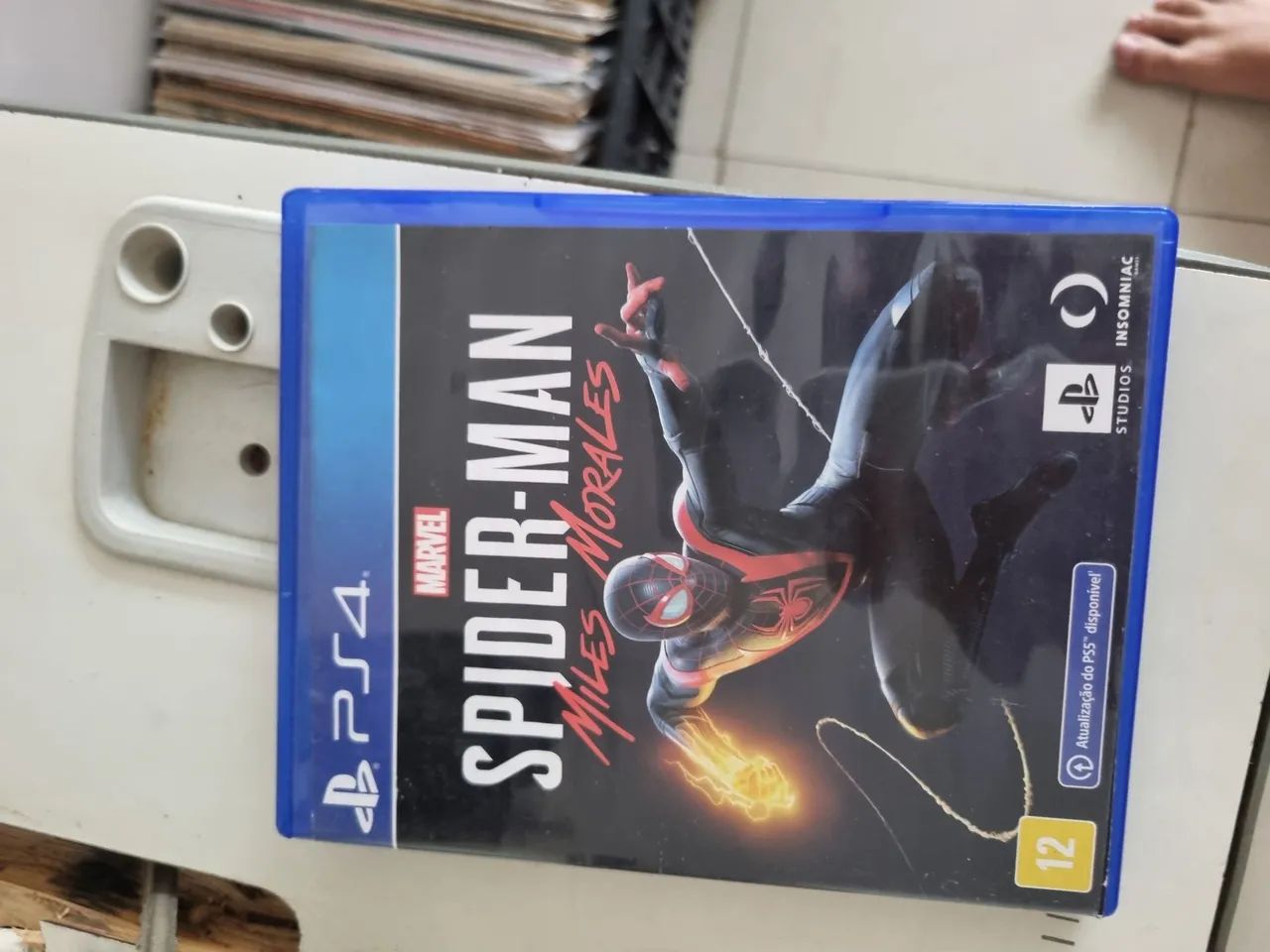 SPIDER MAN MILES MORALES PS4