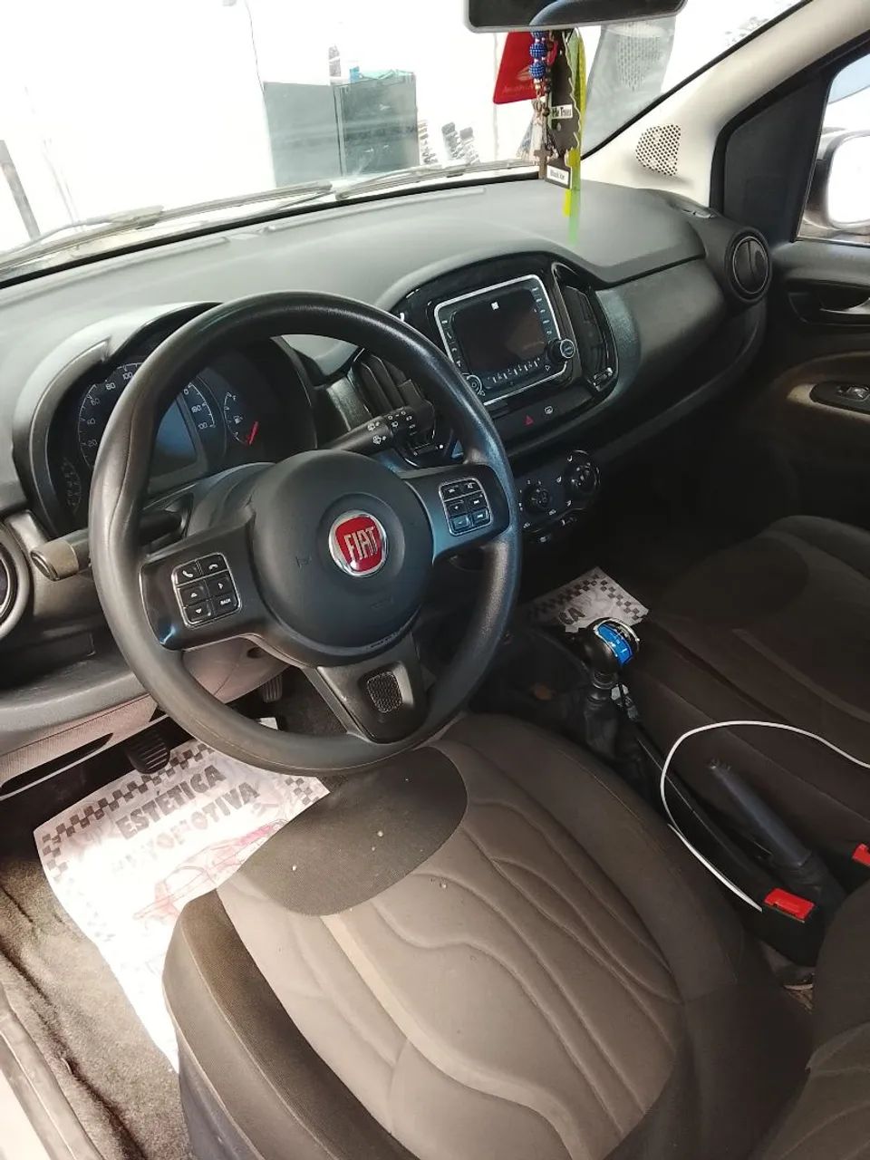 Fiat Uno WAY 1.0 EVO Fire Flex 8V 5P 2015 - Foto 2
