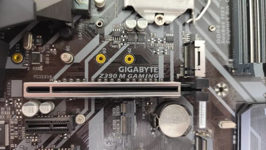 Placa mãe Gigabyte Z390 M Gaming Rev. 1.0 - Foto 2