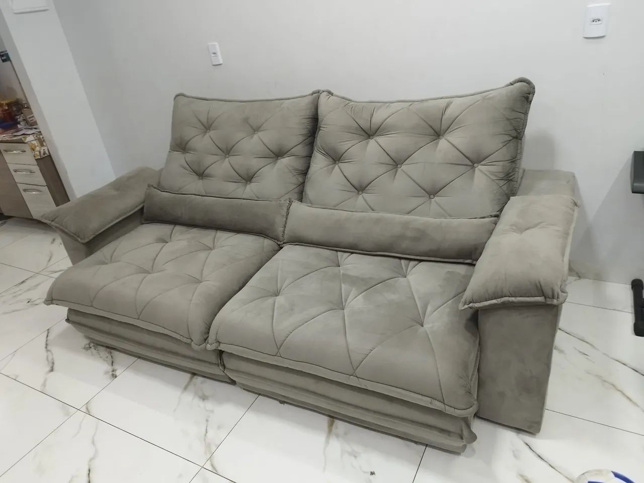 Sofá semi novo sem detalhes  - Foto 5