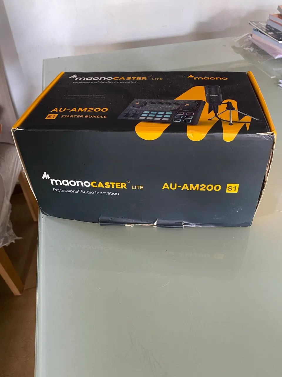 Mesa de podcast - Foto 2