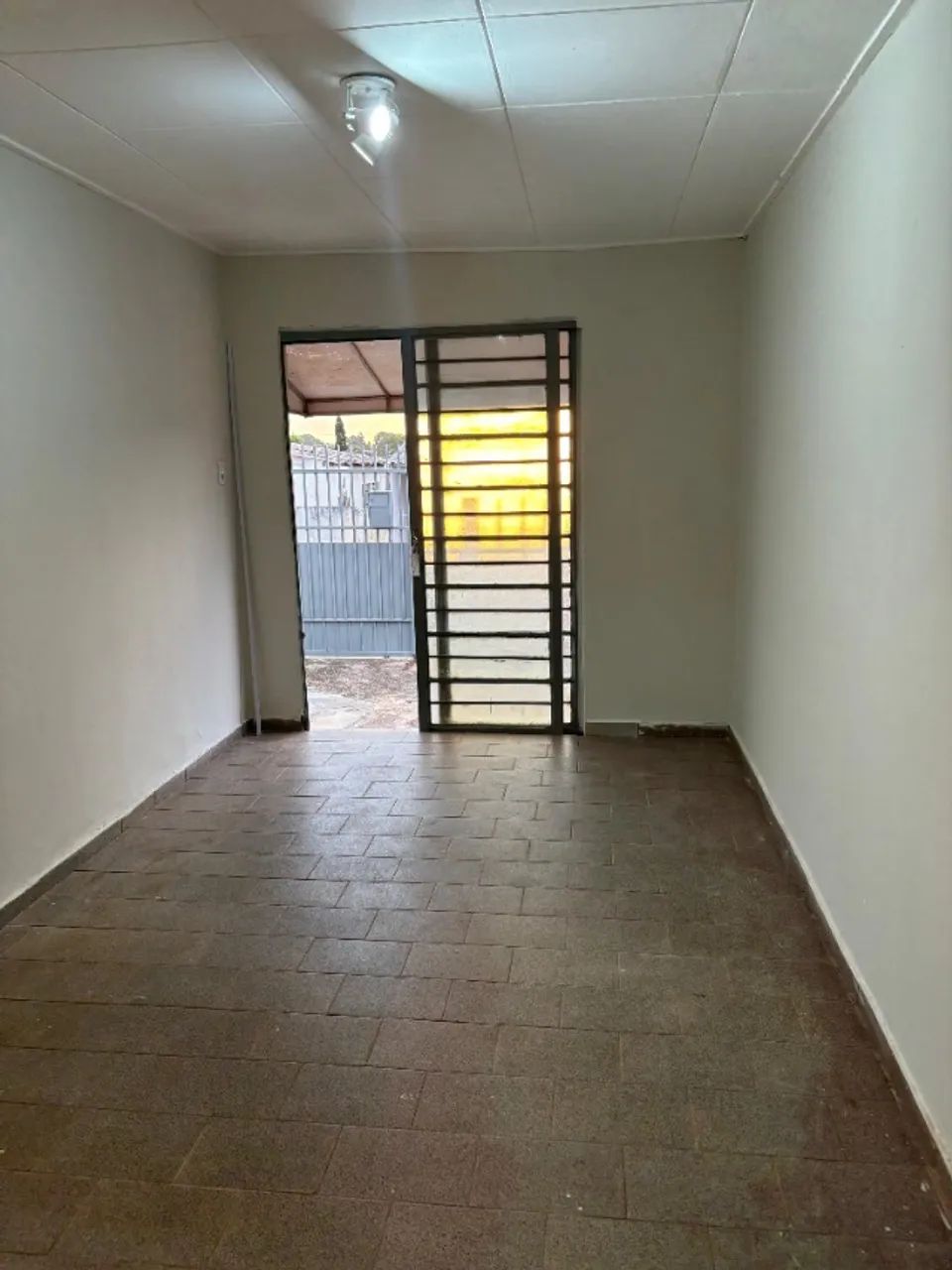 Aluga-se Casa 2 Quartos - Coophatrabalho  - Foto 3
