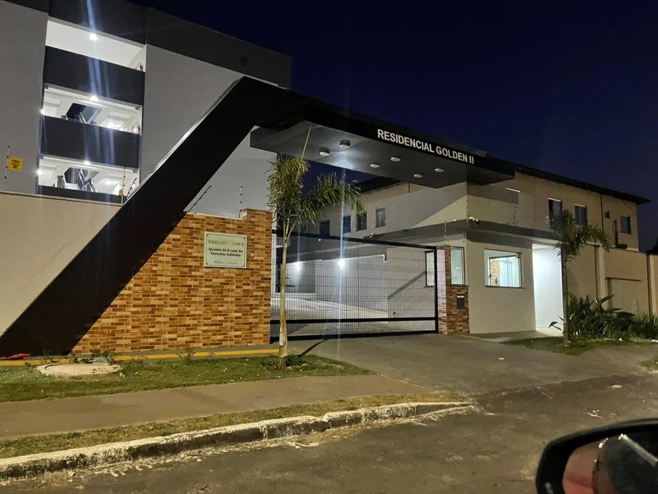 VENDE-SE APARTAMENTO NO GOLDEN PARK 2