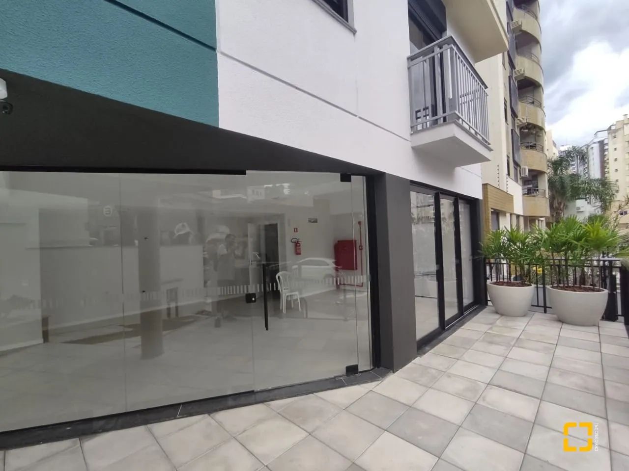 BROGNOLI VENDE - STUDIO NO CENTRO DE FLORIANÓPOLIS - Foto 3