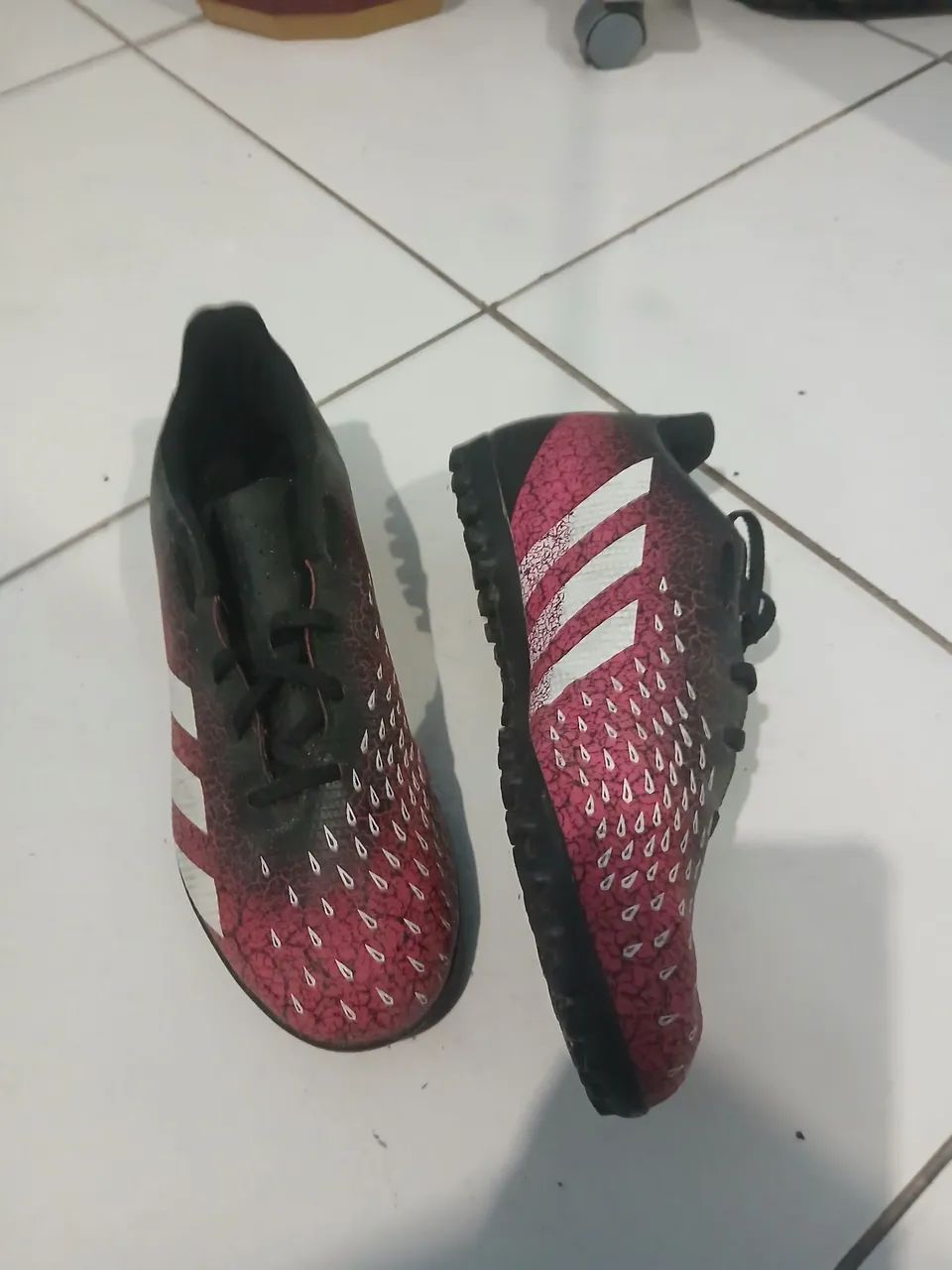 Chuteira adidas predator Freak 4  n42 - Foto 2