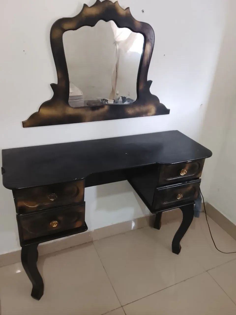 APARADOR COM ESPELHO - Foto 2