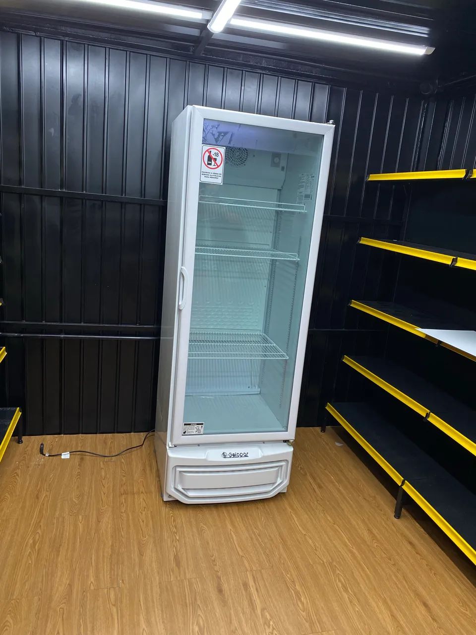 Vende se Refrigerador Vertical  - Foto 2