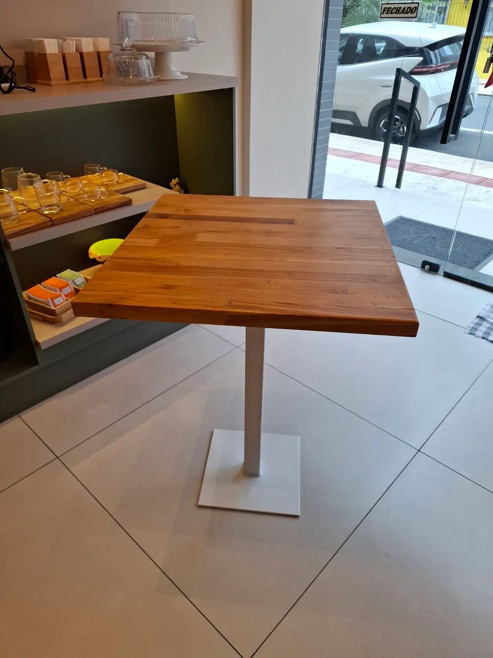 Mesa Teca