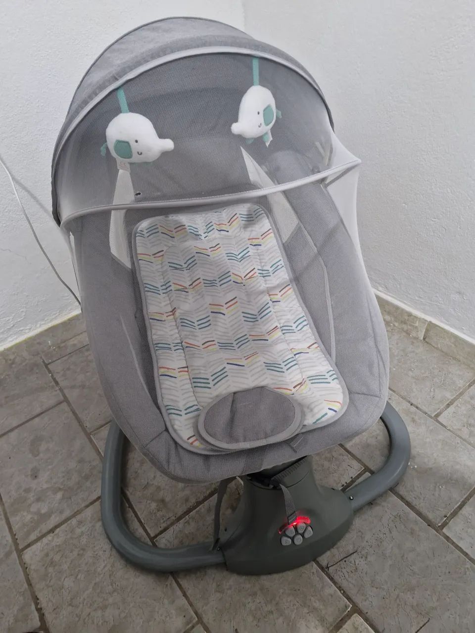 Cadeira de balanço automática  - Foto 5