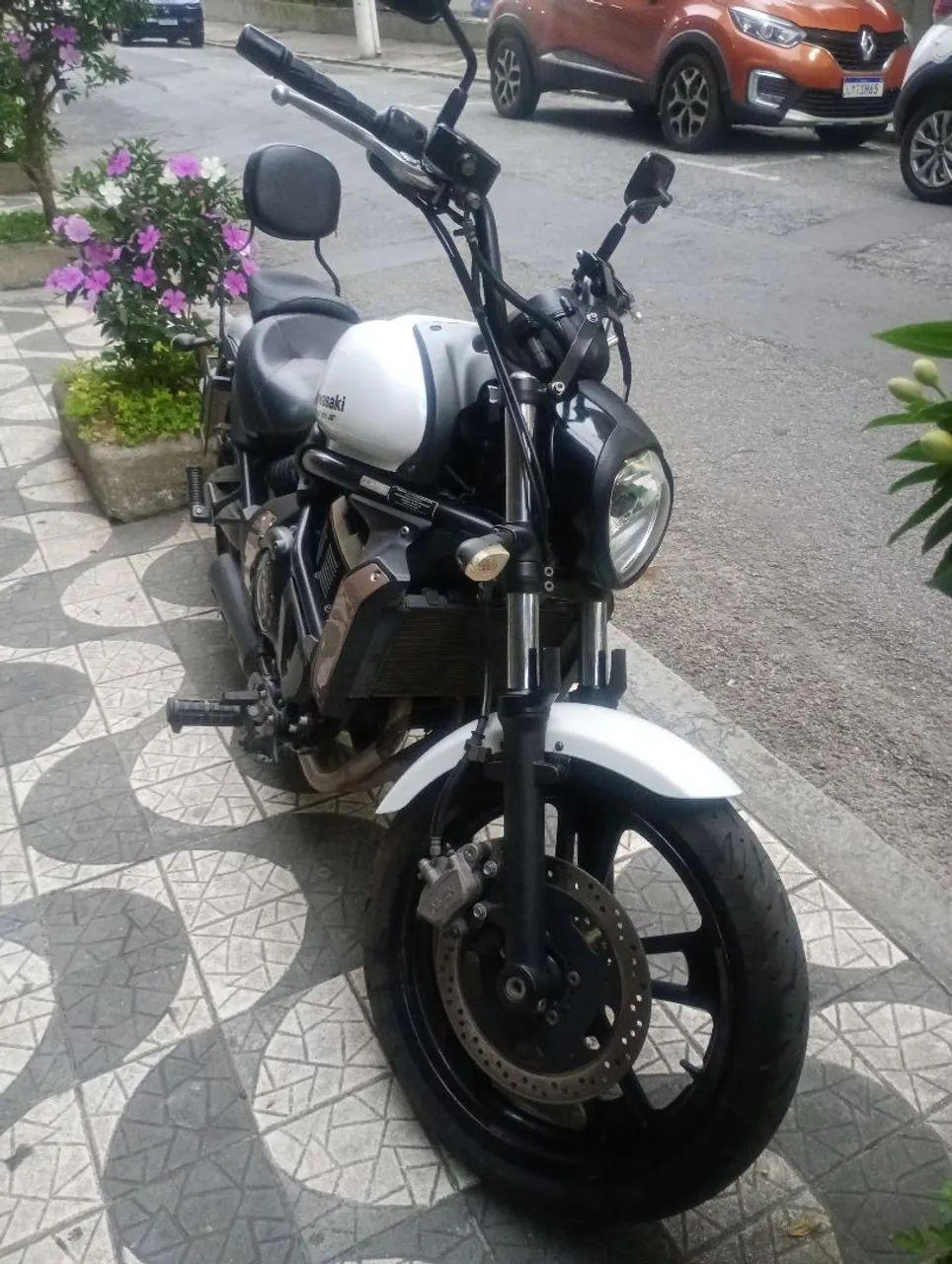 650 com Apenas 38.000kms