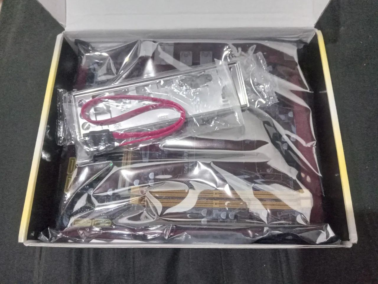 Placa Mae DDR4 A520 (Nova)  - Foto 2